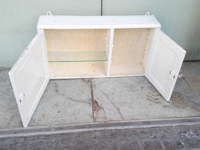 armario botiquin madera cristal 36_5x67x13 (24eu.) 1u